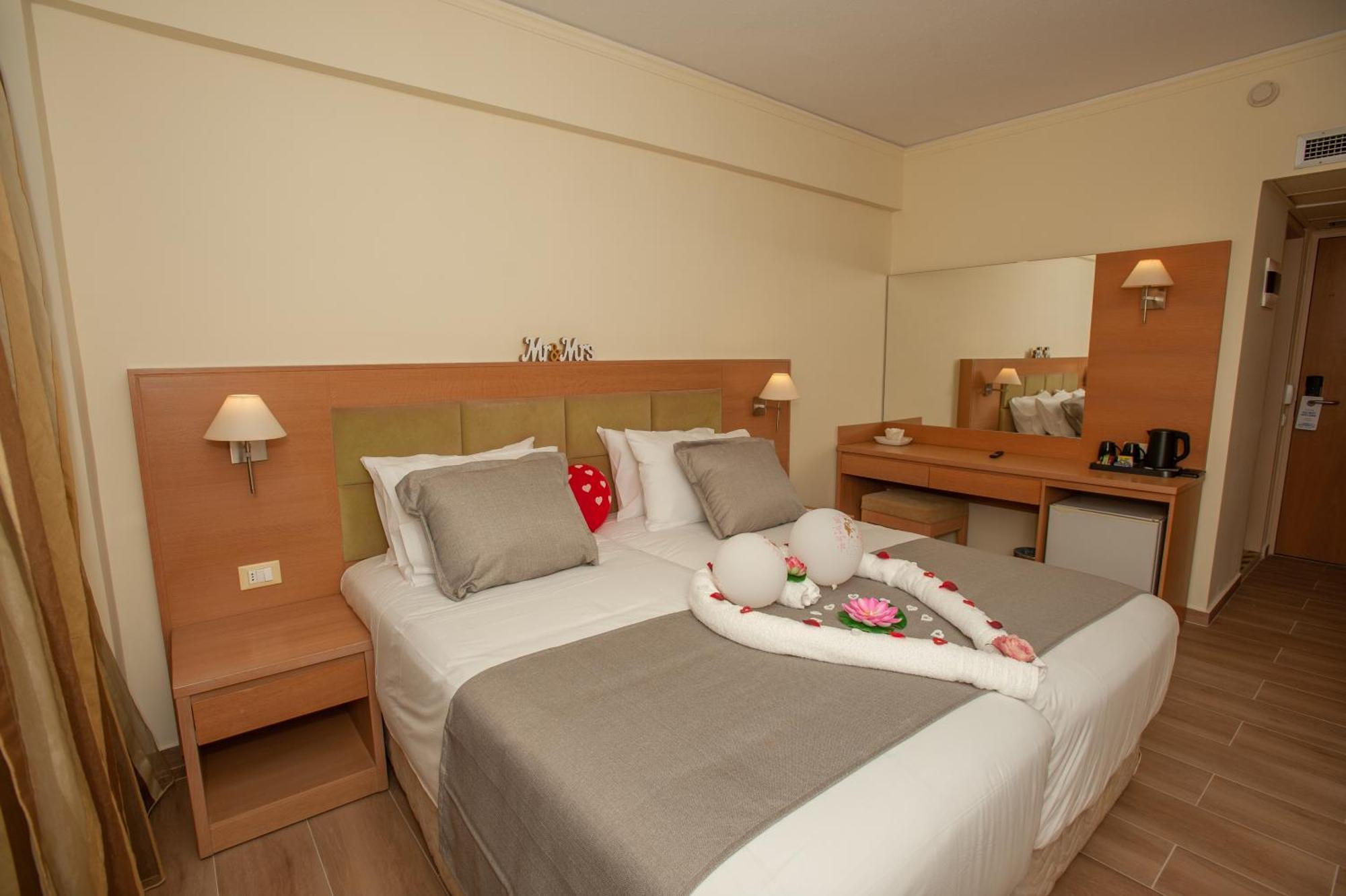 Отель Rhodos Horizon Marina - Adults Only Родос Экстерьер фото